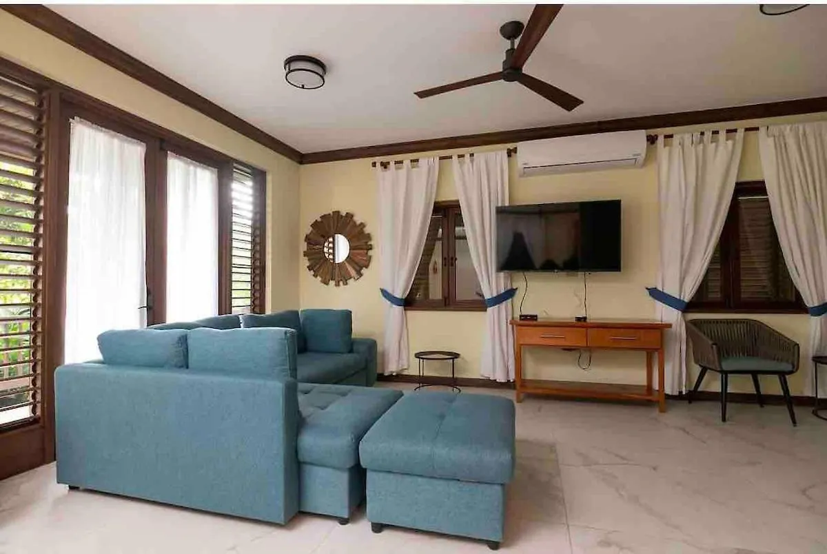 Naseberry Lodge At Oracabessa Hill Cottages -Cozy 2-Bedroom Villa 0*,
